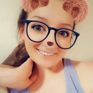 Meet your Posher, Kaylin